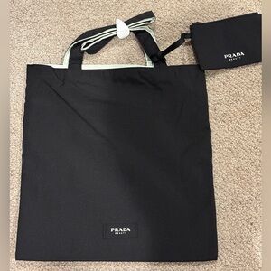 Authentic Prada Dual-Tone Reversible Tote in Black and Cream